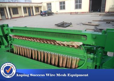 CINA 220V Welded Wire Mesh Mesin Untuk Industri Konstruksi Unggas Pertanian pemasok